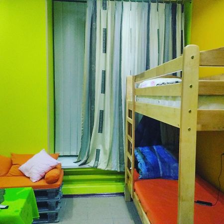 Yourhostel Дорогожичи Kiev Exteriör bild