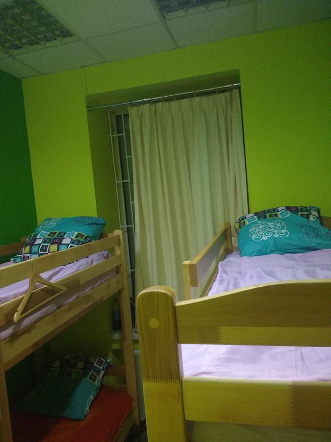 Yourhostel Дорогожичи Kiev Exteriör bild