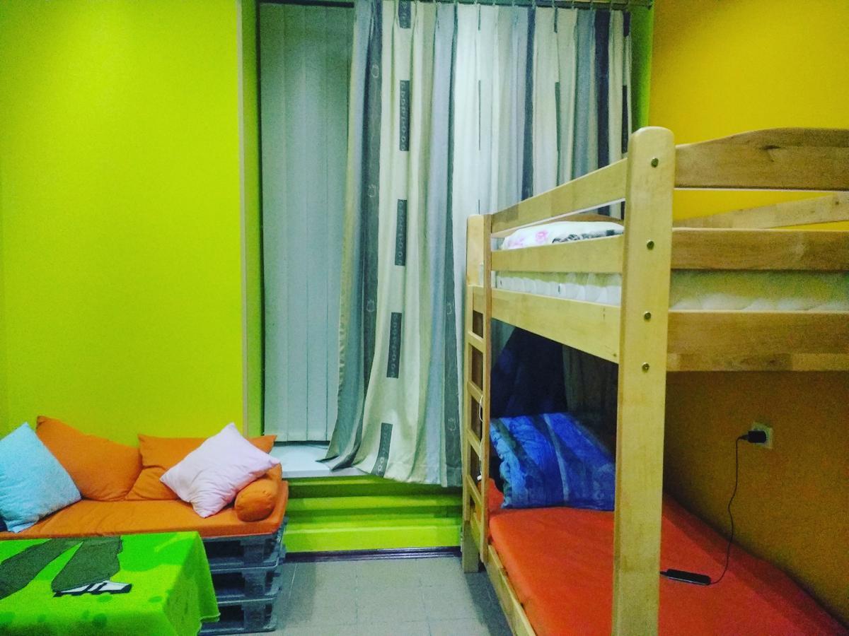 Yourhostel Дорогожичи Kiev Exteriör bild