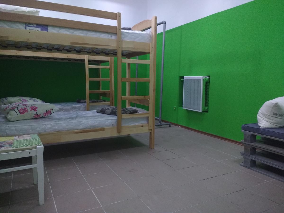 Yourhostel Дорогожичи Kiev Exteriör bild