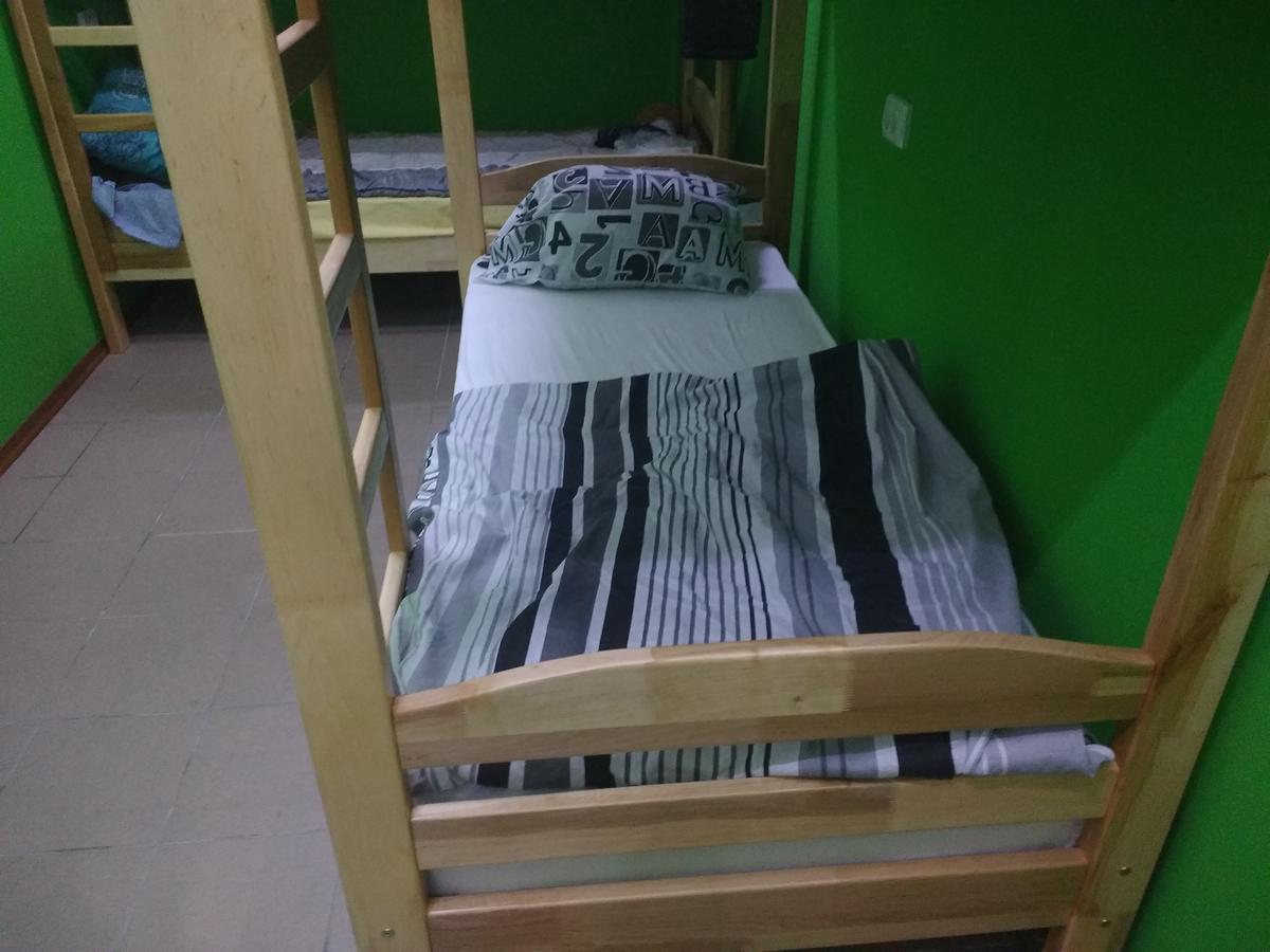 Yourhostel Дорогожичи Kiev Exteriör bild